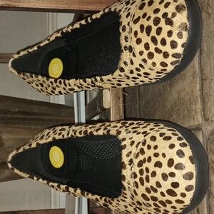 Fitflop Womens F-Pop Skate Sneaker Shoes, Leopard, Calf Fur, Size 7
